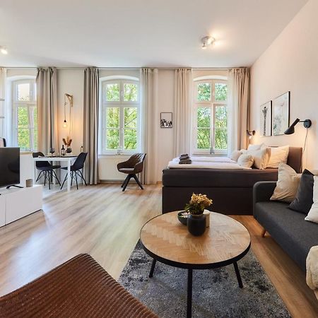 Studio3 Zentral Und Ruhig Mit Parkplatz, 5 Min Z Bali-T Und Gop, Boxspringbett Bad Oeynhausen Exteriör bild
