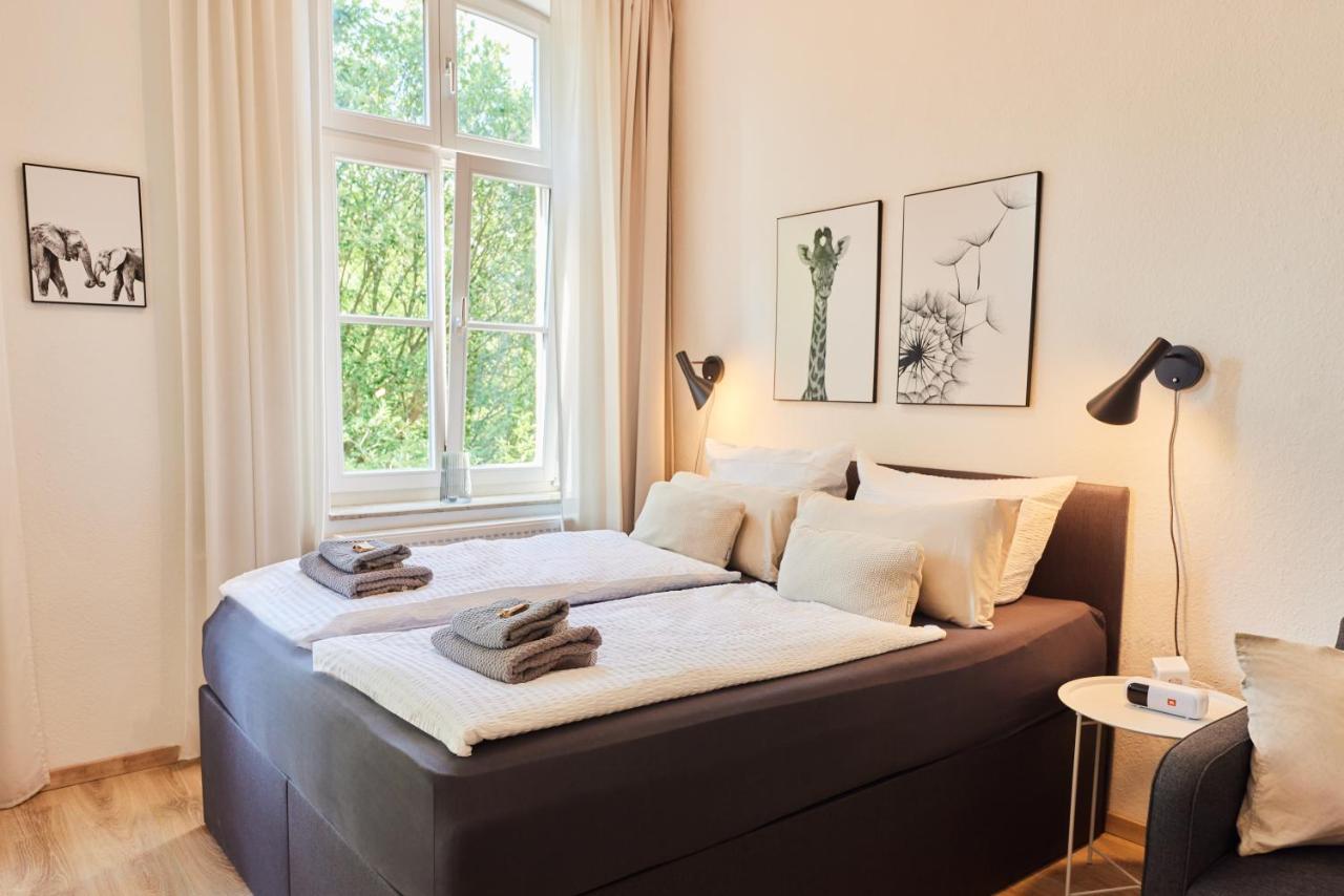 Studio3 Zentral Und Ruhig Mit Parkplatz, 5 Min Z Bali-T Und Gop, Boxspringbett Bad Oeynhausen Exteriör bild