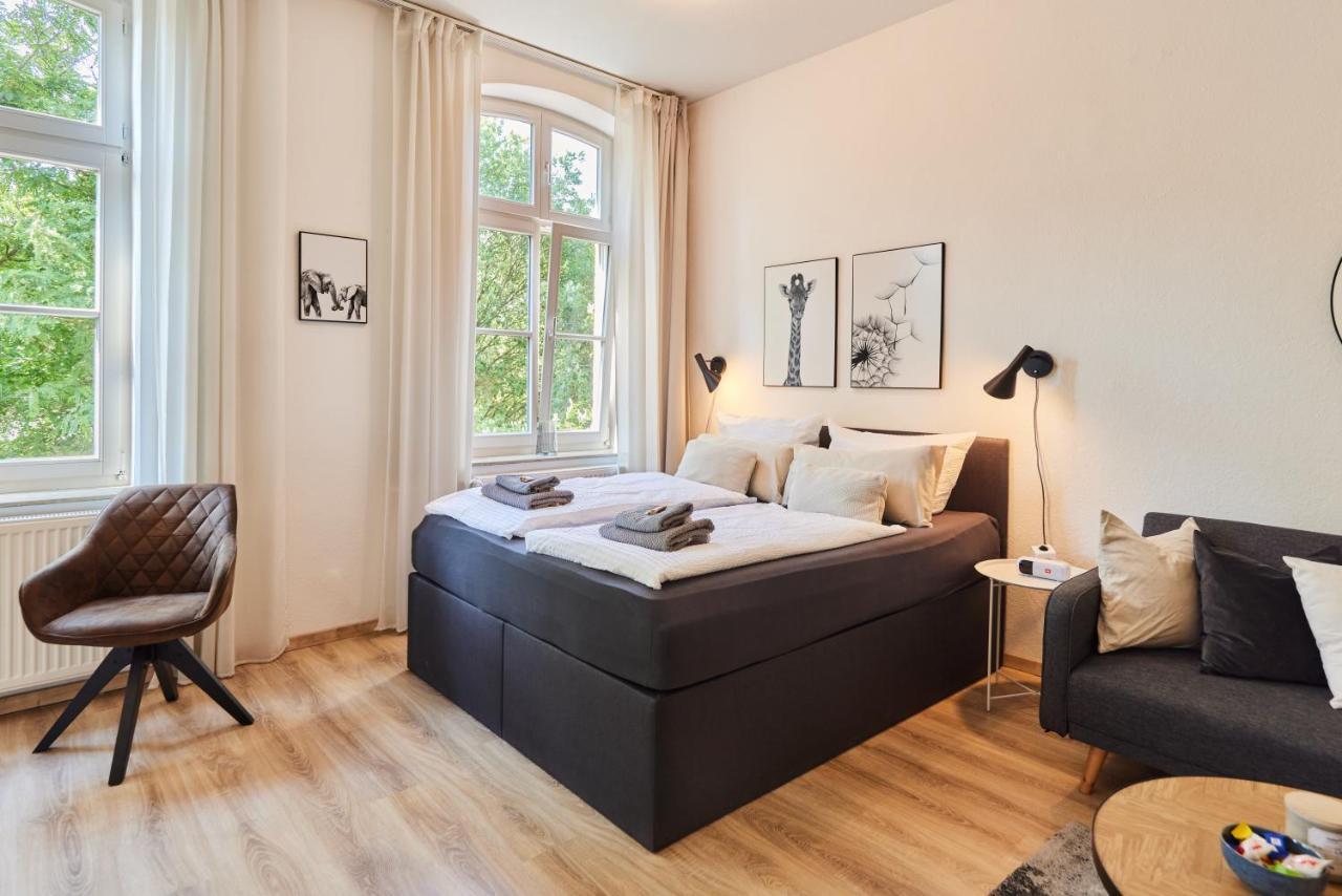 Studio3 Zentral Und Ruhig Mit Parkplatz, 5 Min Z Bali-T Und Gop, Boxspringbett Bad Oeynhausen Exteriör bild